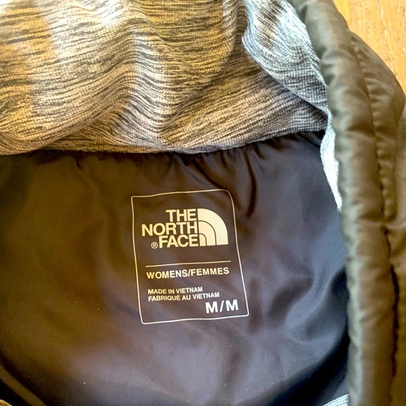 North Face Pseudio Vest - Picture 4 of 4